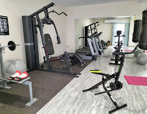 The gym of hotel Petali in Sifnos